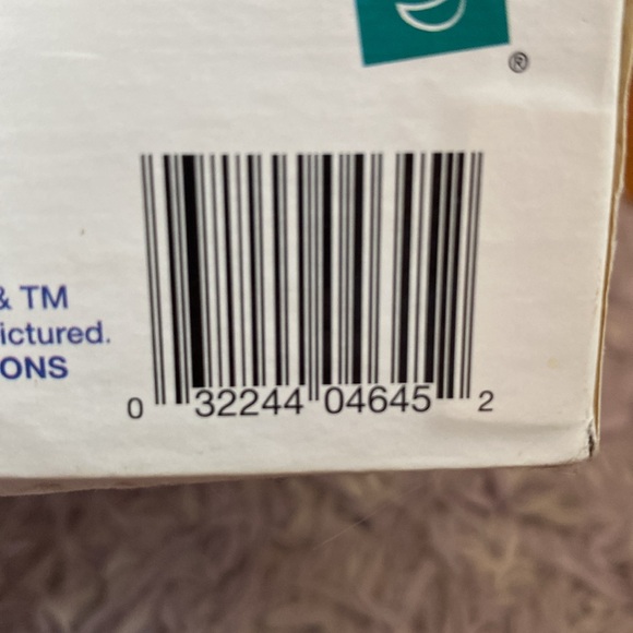 Twister game, good condition, includes twister mat and spinner - Picture 4 of 4